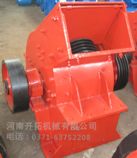 PC-600×400锤式破碎机